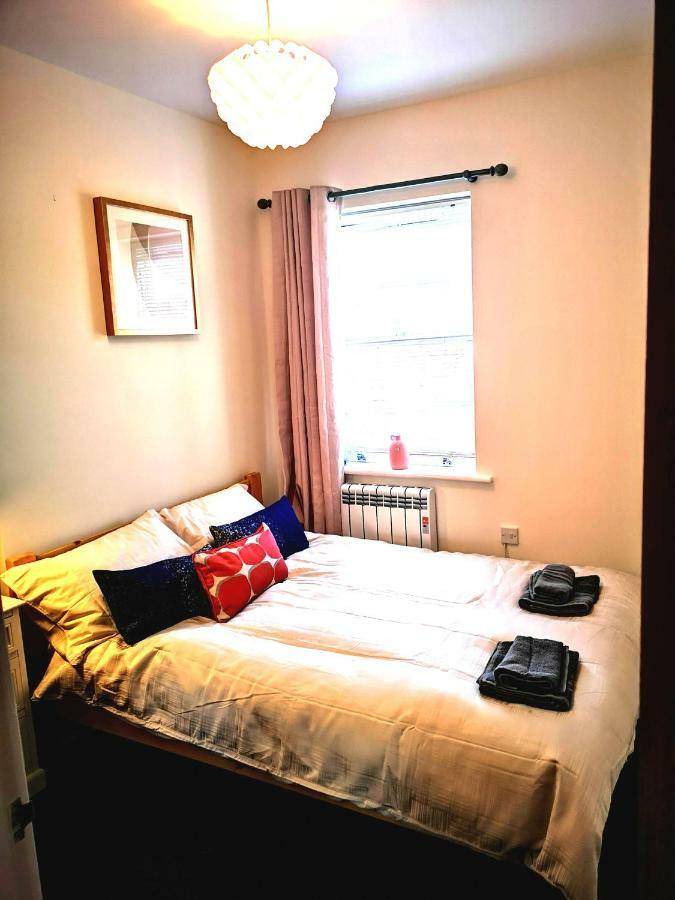 West 2 Apartment Reading
